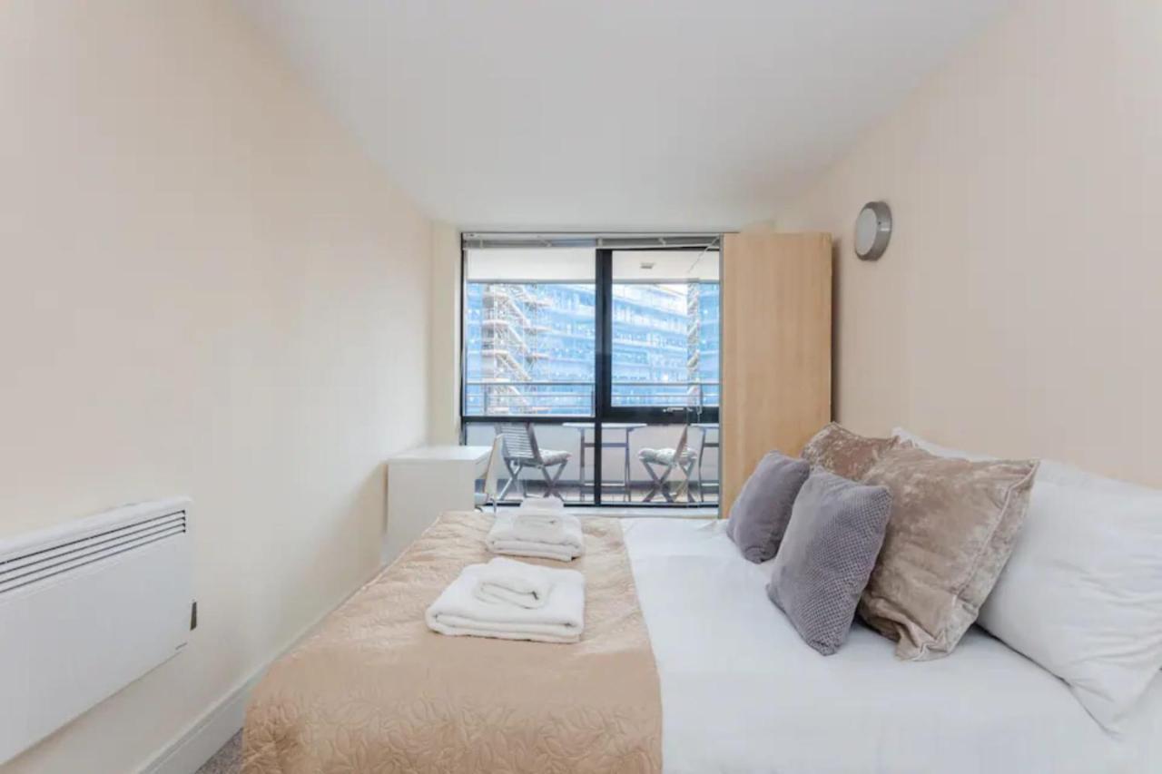 Vivid Apartment In Central London Exterior foto